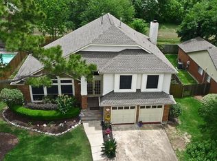 2303 S Mission Cir, Friendswood, TX 77546