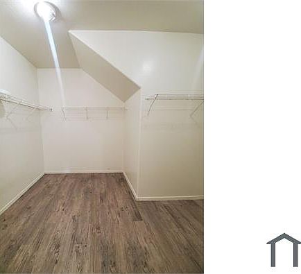 4th image of 3011 W Dunbar Dr