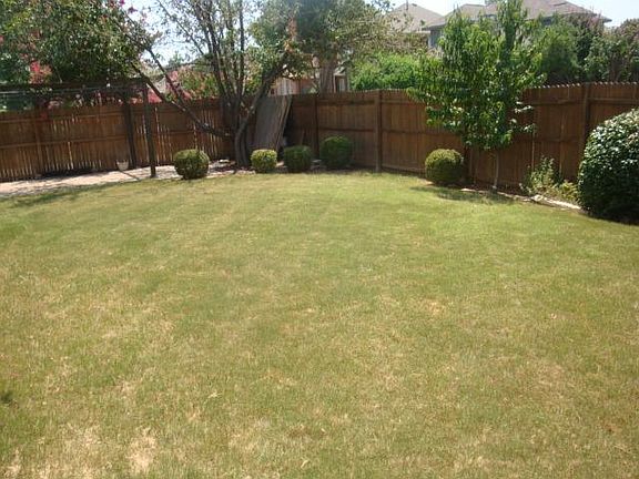 2nd image of 1356 Creekview Dr