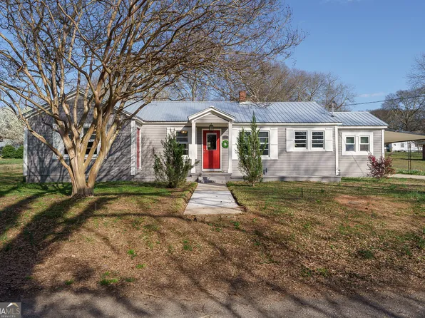 30 Shirley St, Royston, GA 30662