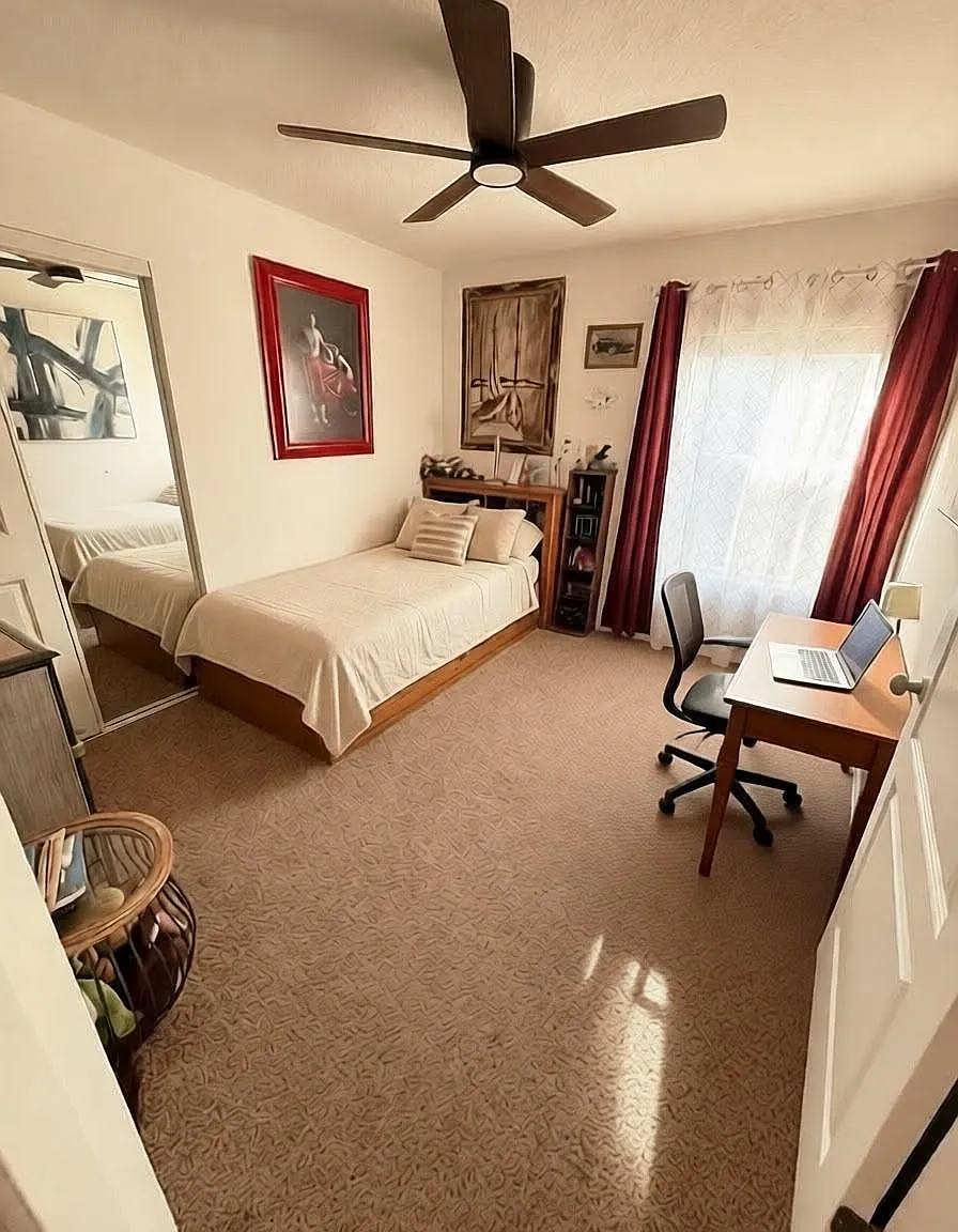 3 bed, 2.0 bath, 1300 sqft, $728 — Photo 1