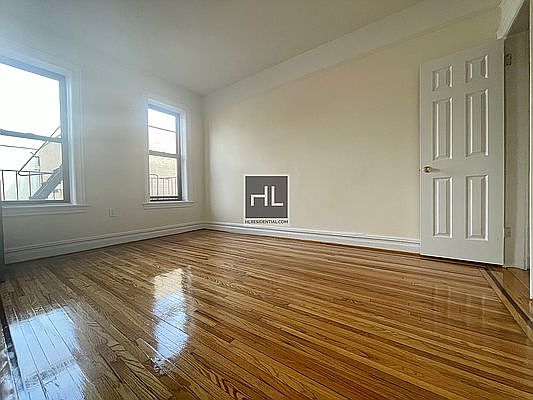 5th image of 8014 18th Ave #B12