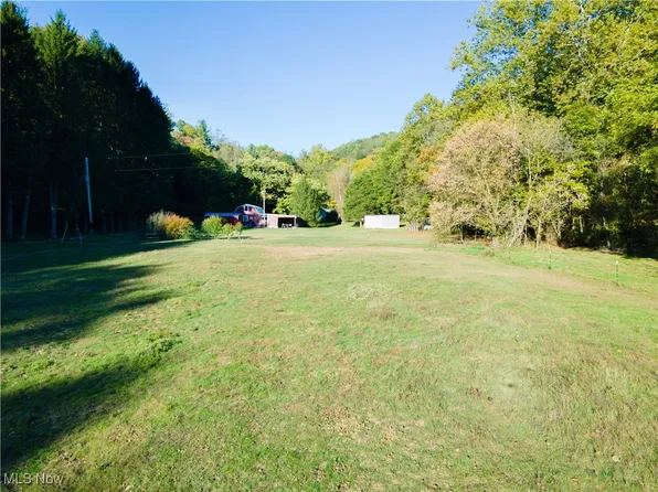 37050 Cadiz Dennison Rd, Cadiz, OH 43907