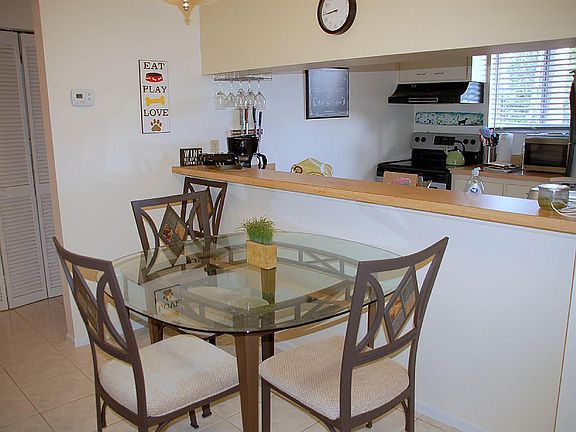 2nd image of 111 Airport Ave W APT 208