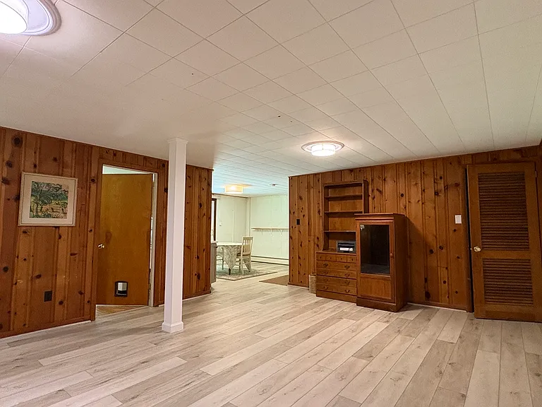 Looking Towards Kitchen from Living Room