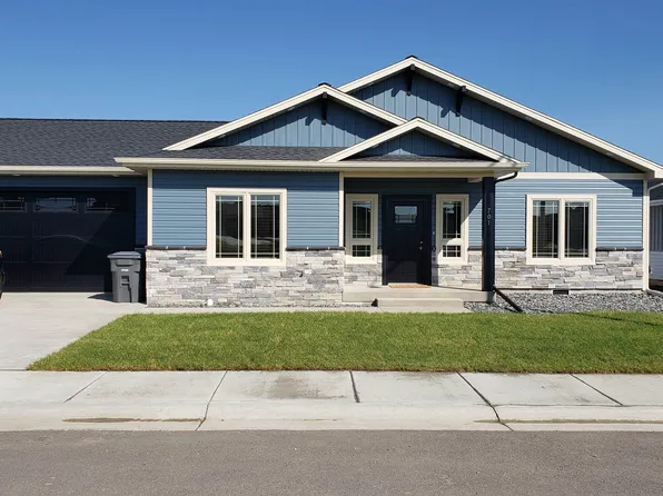 701 Go Around Loop, Cody, WY 82414