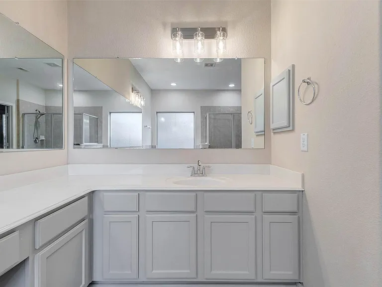24314 Courtland Oaks St — Photo 21