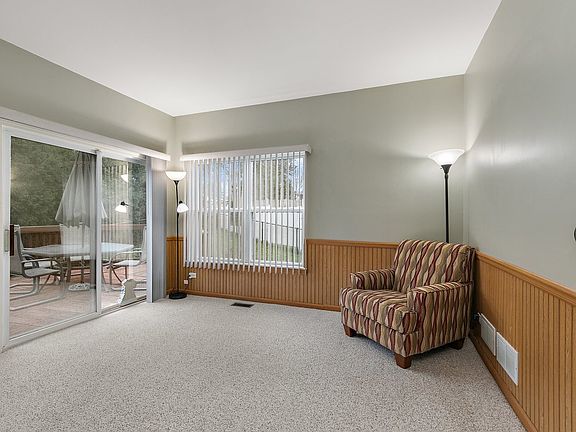 5th image of 239 Audrey Ln