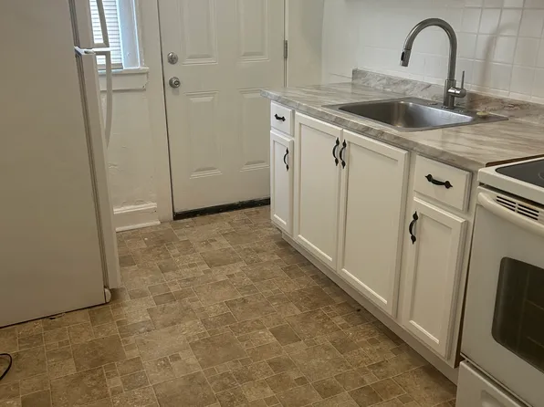 3606 E 12th St #3606, Kansas City, MO 64127