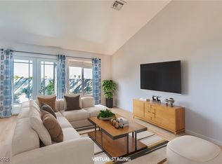 8628 Desert Holly Dr, Las Vegas, NV 89134