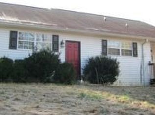 23 High Meadow Trl, Cleveland, GA 30528