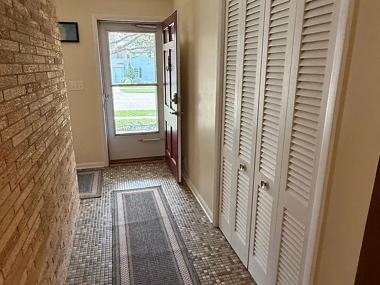 Front Entryway