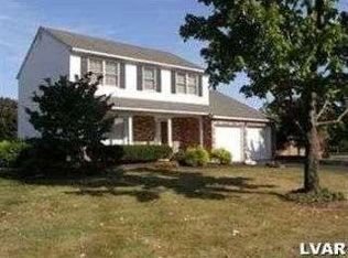 1351 Devon Cir, Allentown, PA 18104