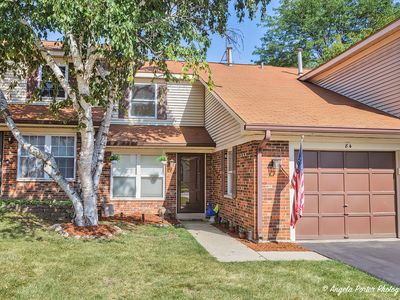 84 Pine Cir, Cary, IL, 60013