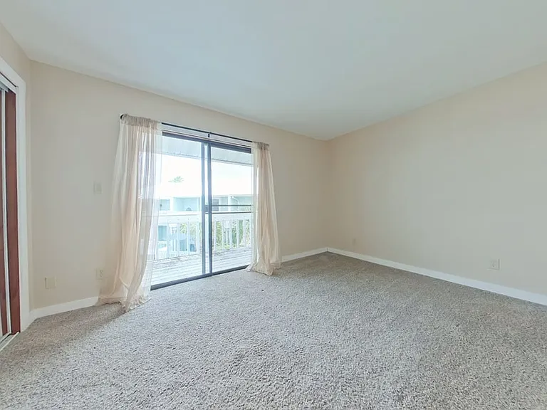 8522 Gulf Blvd #4 — Photo 13
