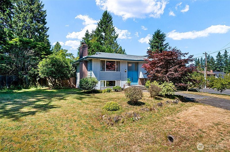 4th image of 11002 24th Drive SE