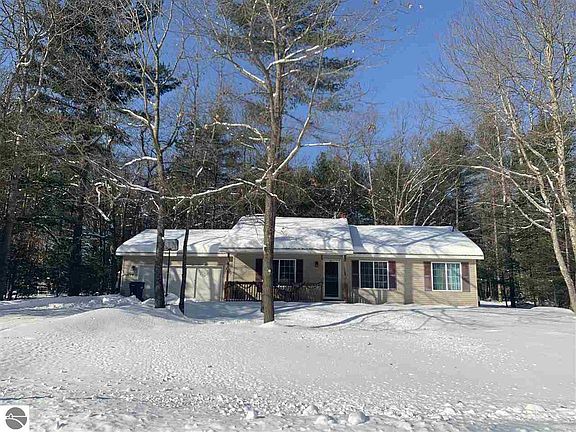 2nd image of 1779 Green Oak Dr