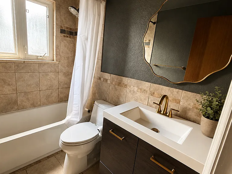 2049 Kendall St — Photo 3