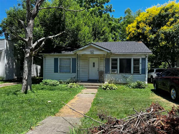 1560 Collegeview Dr, Bowling Green, KY 42101