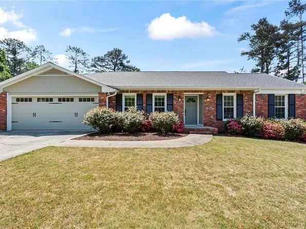 200 Corinth Ct, Roswell, GA 30075