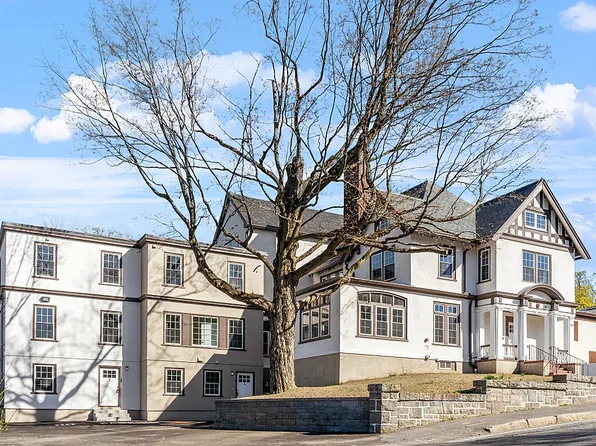 80 South St #6, Fitchburg, MA 01420