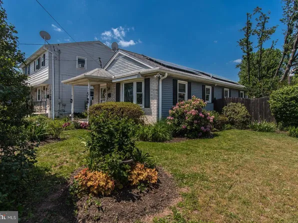 747 Logan St, Pottstown, PA 19464