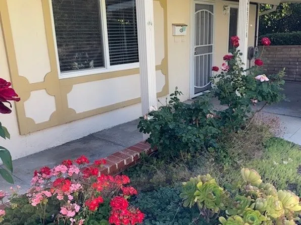 26831 Avenue Of The Oaks Unit A, Santa Clarita, CA 91321