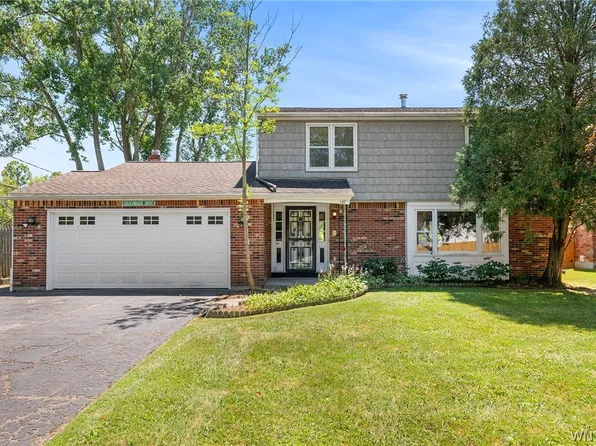 137 Christine Dr, Amherst, NY 14228