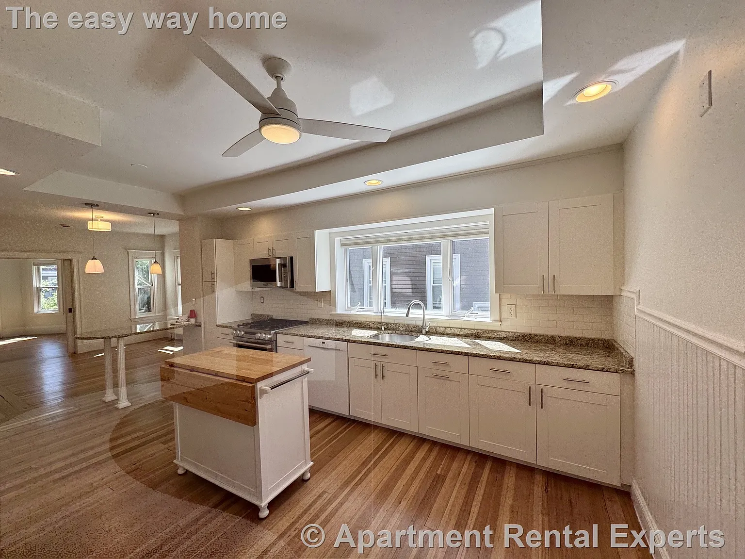 3 bed, 1200 sqft, $4,400 — Photo 1