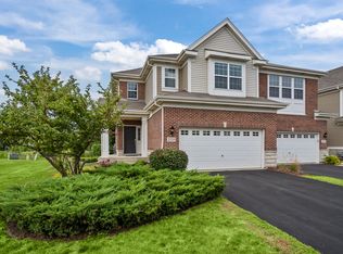 2729 Blakely Ln, Naperville, IL 60540