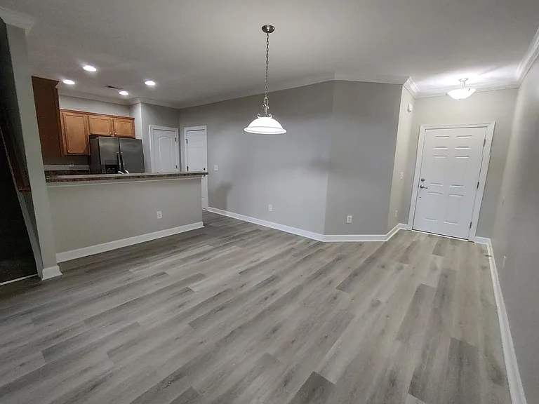 1032 Fairway Ln — Photo 27