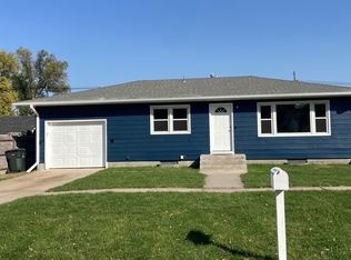 122 N Nebraska Ave, Minden, NE 68959