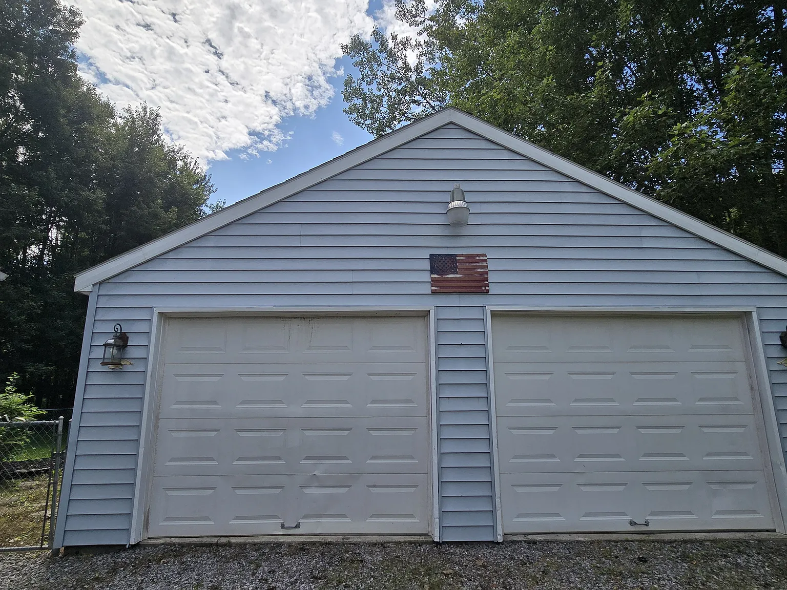 3 bed, 1352 sqft, $2,250 — Photo 3