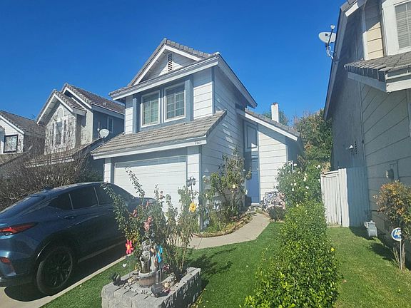 2nd image of 9820 Chesapeake Dr