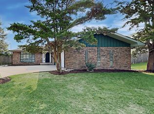 1416 Devonshire Dr, Joliet, IL 60435