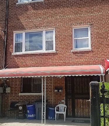 3rd image of 1319 Needham Ave