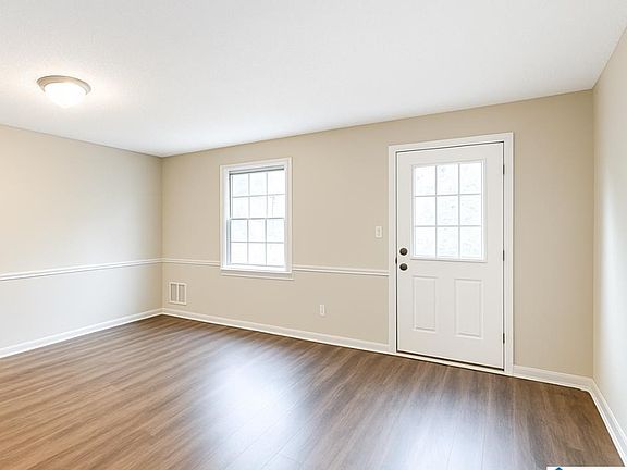2nd image of 648 Valley Crest Dr Unit 648