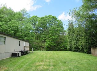 1031 S Bank St, Derry, PA 15627