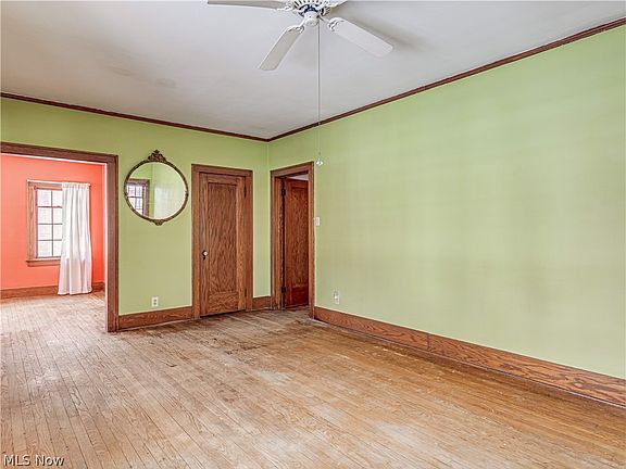 3rd image of 1732 Broad Blvd