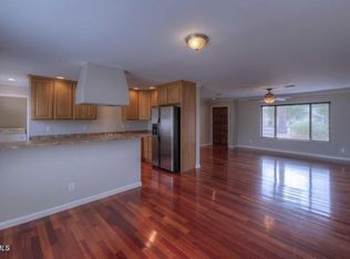 8750 E San Miguel Ave, Scottsdale, AZ 85250