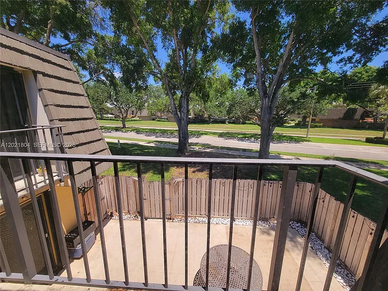 3227 32nd Way #3227 — Photo 22