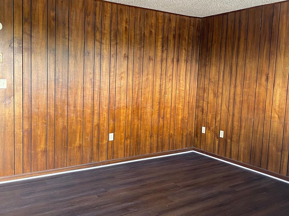 1st image of 819 McFarland St #10