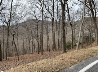 35 Grosbeak Way, Landrum, SC 29356