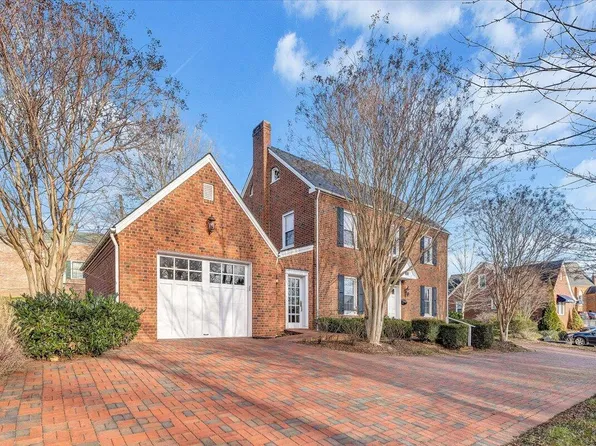 95 Floyd Ave, Rocky Mount, VA 24151