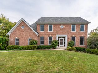 26W185 Meadowview Ct, Wheaton, IL 60187