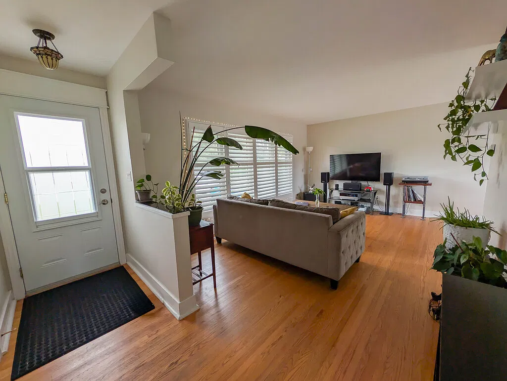 10 Glenholme Drive — Photo 3
