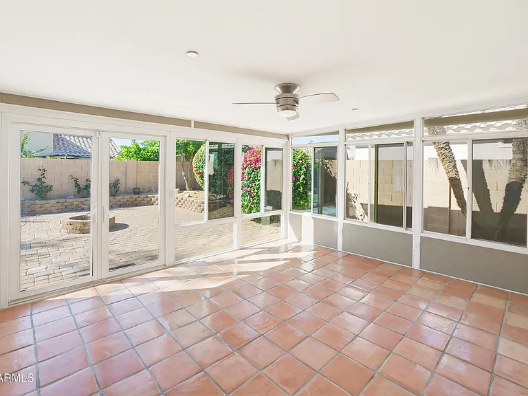 9321 E Caribbean Ln — Photo 23