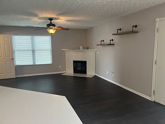 3rd image of 8682 Prairie Frost Ln