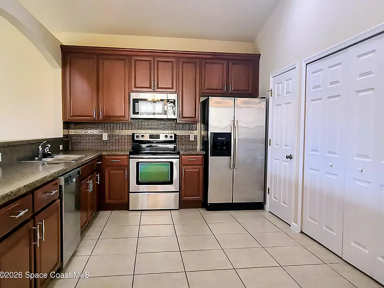 490 Bismarck Way #48 — Photo 6