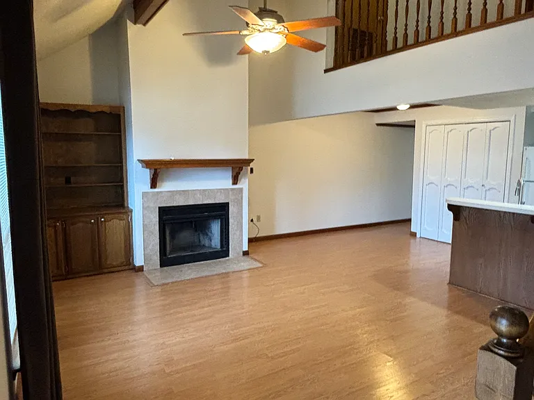 190 Ocean Dr #3B — Photo 1